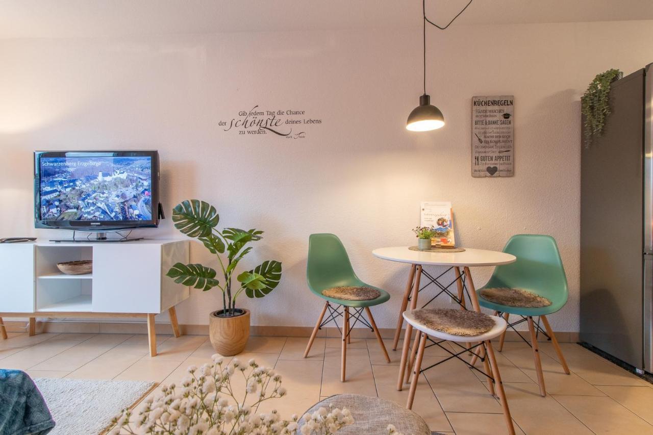 Modernes Apartment Im Gruenen I Balkon I Wlan I Stellplatz شفارتسنبرغ المظهر الخارجي الصورة