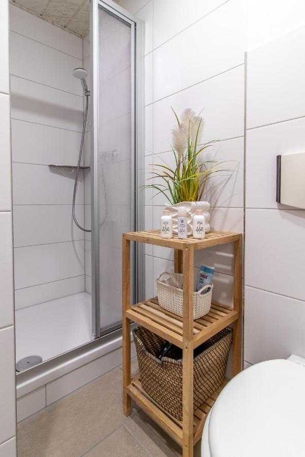 Modernes Apartment Im Gruenen I Balkon I Wlan I Stellplatz شفارتسنبرغ المظهر الخارجي الصورة